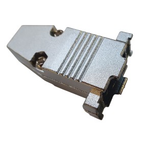 Custodia per D-Sub in Metallo 9 poli 8,9 mm
